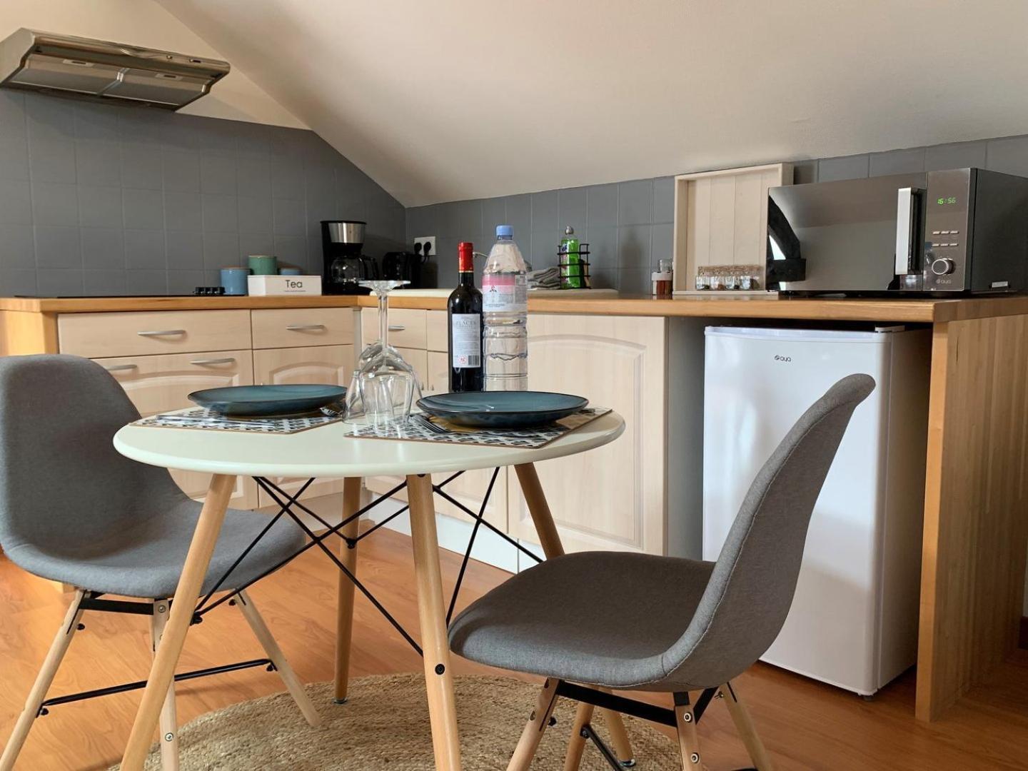 Appartement Au Style Scandinave - Pour Deux Personnes Proche De Chartres Luisant Exteriér fotografie